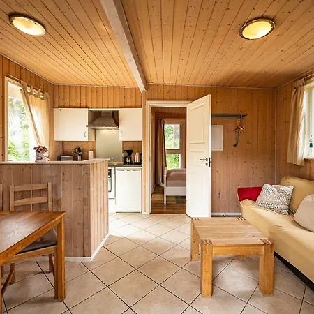 Achtern Dieck - *